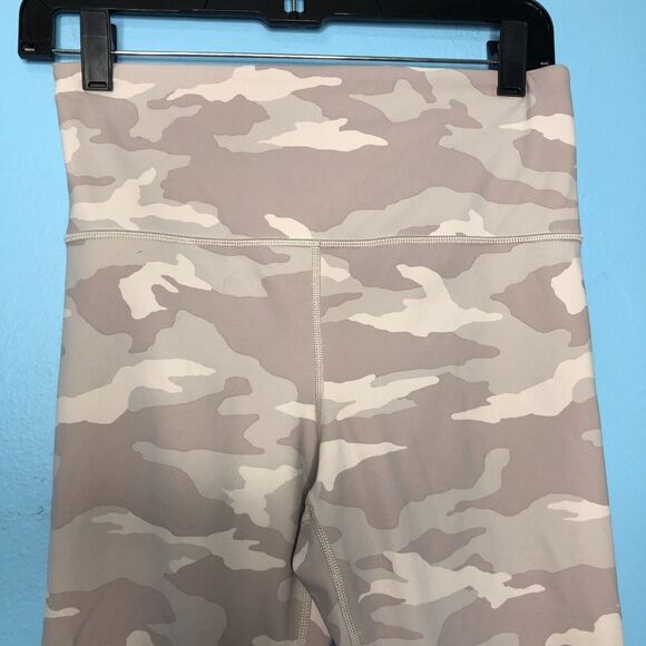 Athleta Elation 7/8 Tights Womens Small Gray Camo High Rise Activewear - Picture 2 of 7